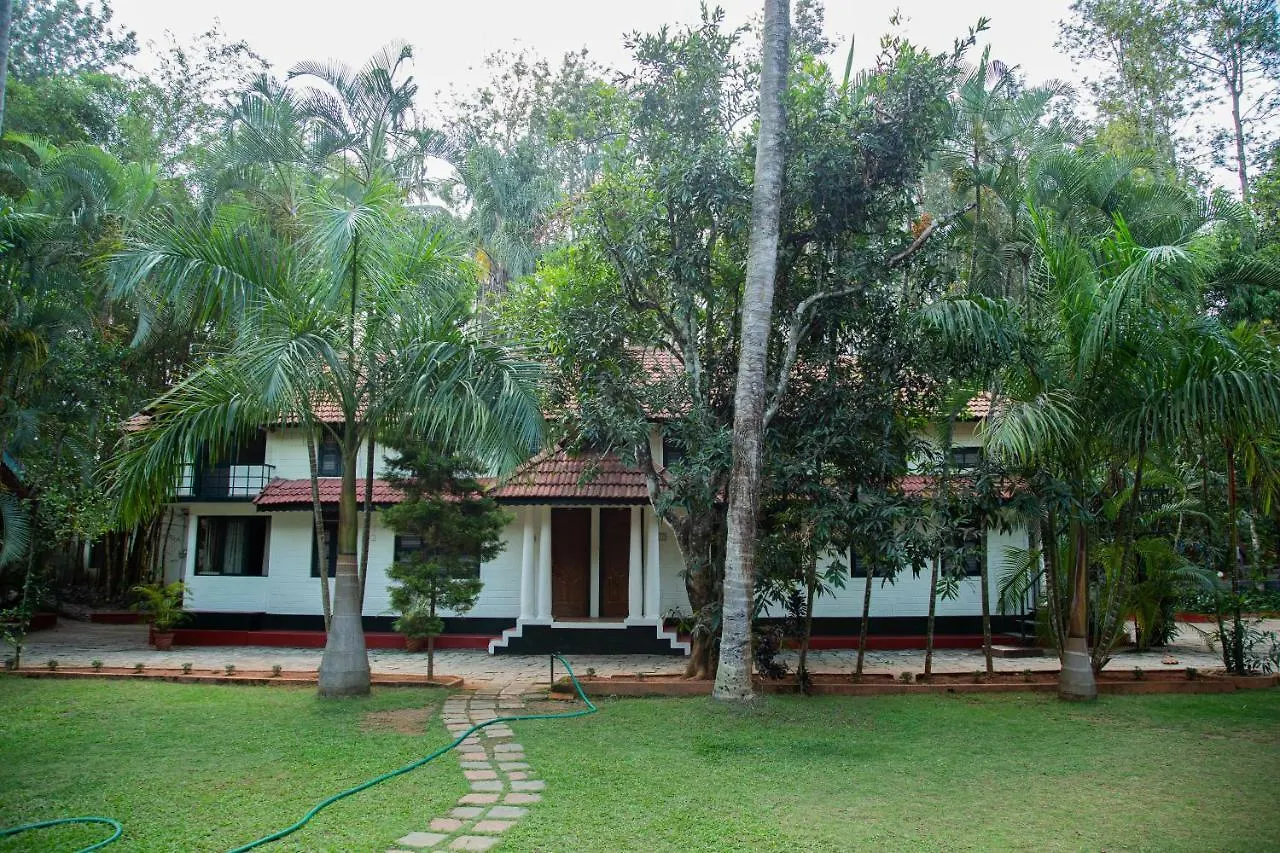 Orchid Trails Resort Sultan Bathery 2*,